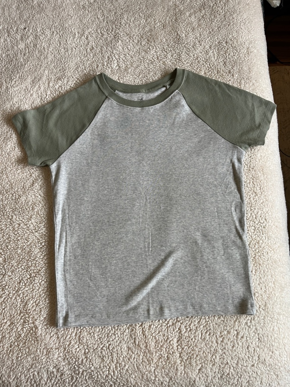 Hollister Grey and Olive Green Raglan Baseball T